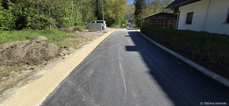 Javna prometna in komunalna infrastruktura v delu naselja Oševek (2)